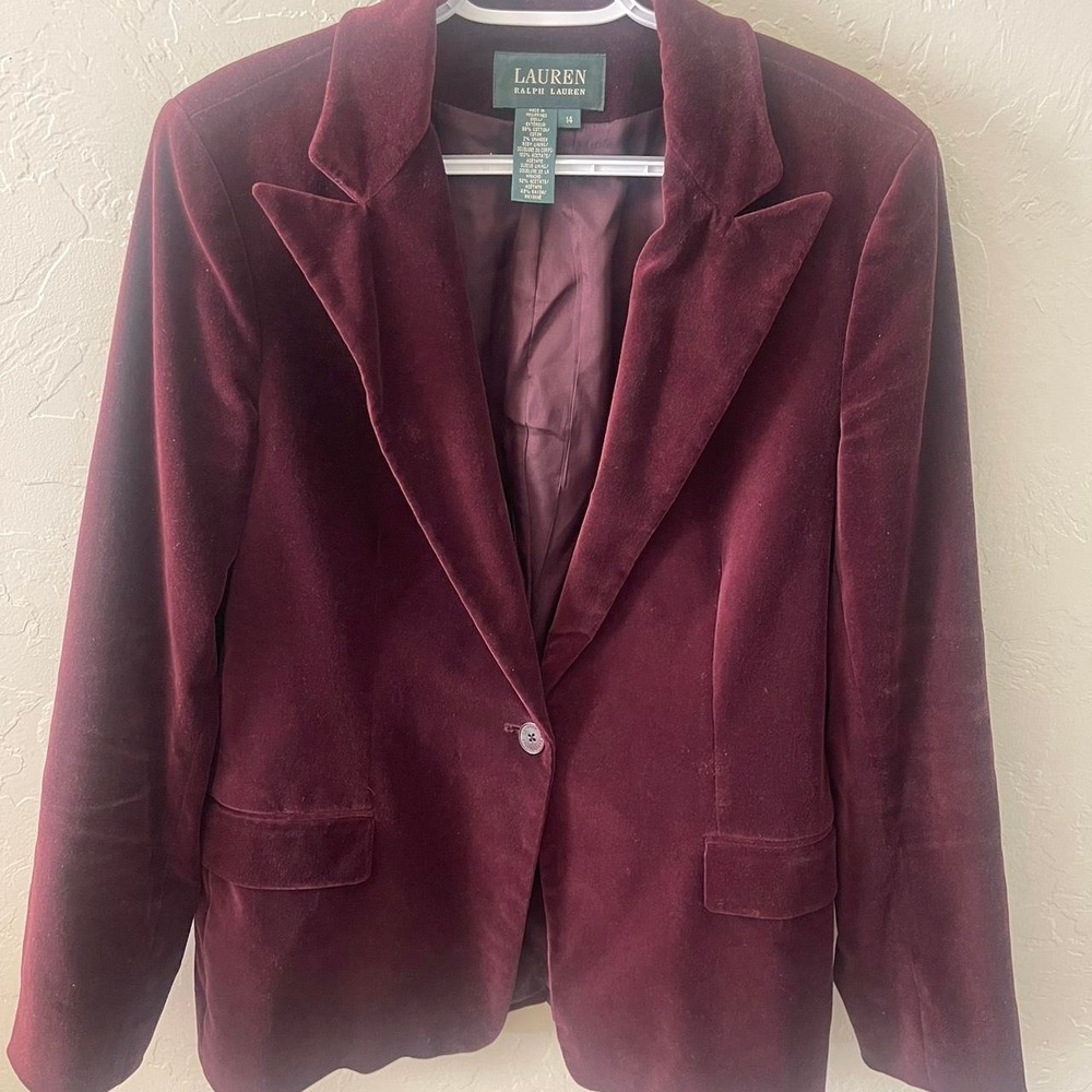 Ralph Lauren Beautiful Velvet Burgundy Blazer